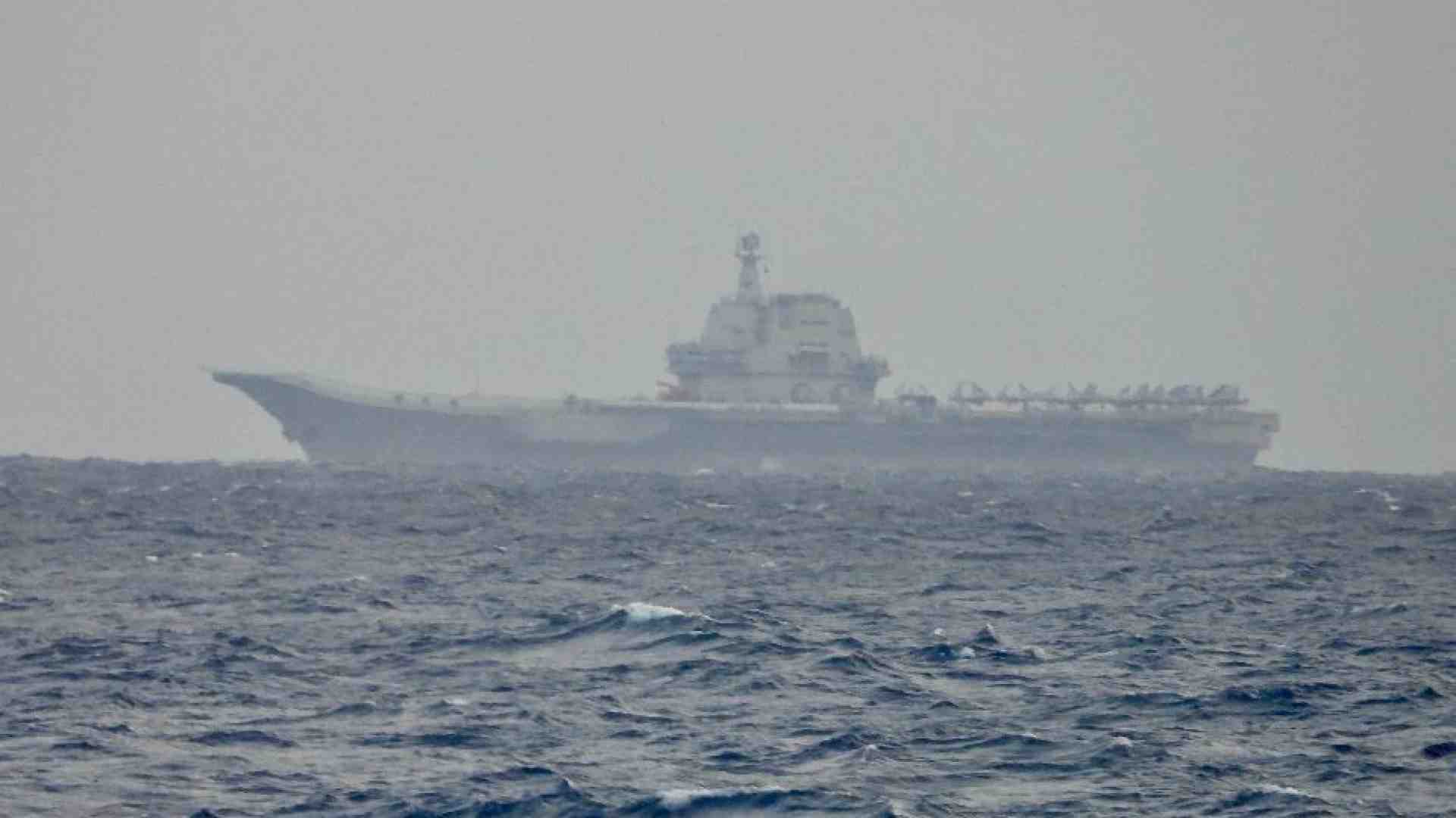 La Cina alza i toni con Taiwan: navi da guerra e aerei attorno all'isola