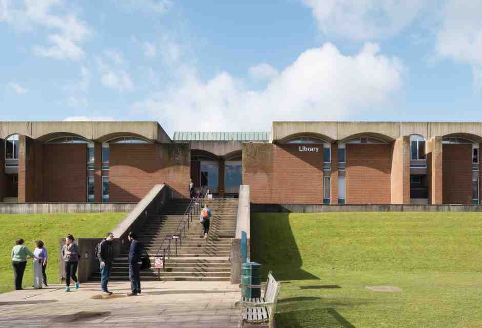 La multa all’ateneo che ha pensato più all’hate speech che al free speech