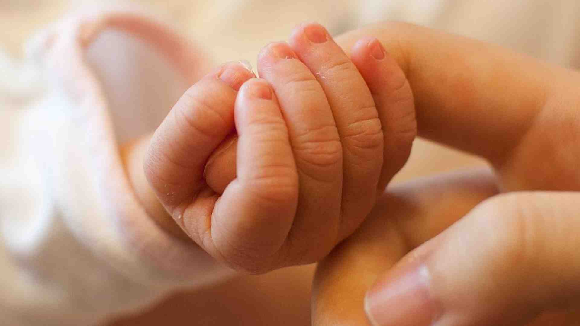 Denatalità, resistiamo al fatalismo. Con le famiglie si può