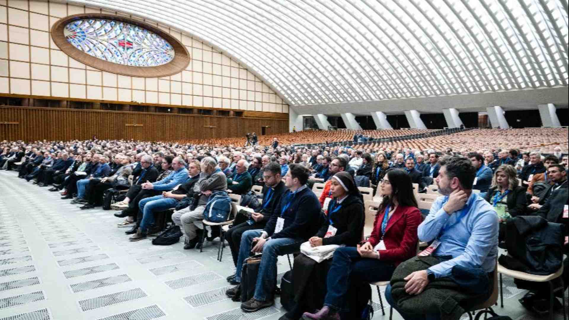 Serve più tempo per dare forza al cambiamento: il Sinodo italiano continua