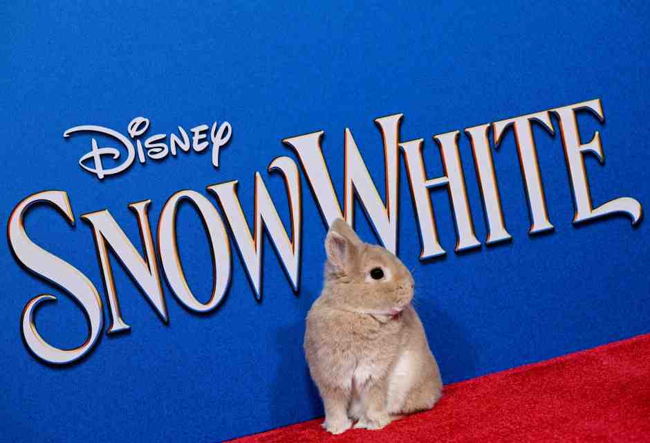 La nuova Biancaneve è uno spot fantasy del tardo Novecento