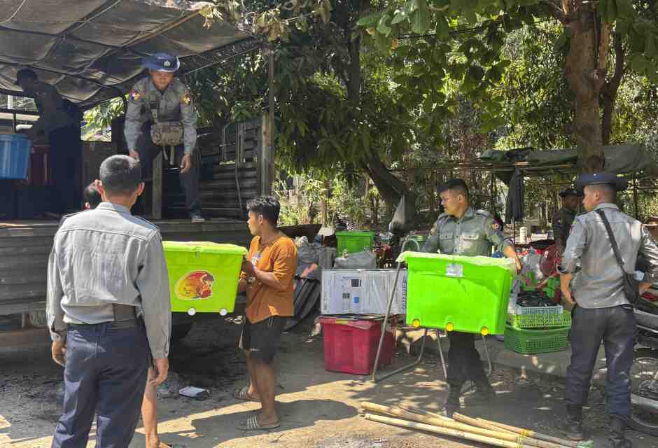 Il regime birmano pensa solo alla guerra