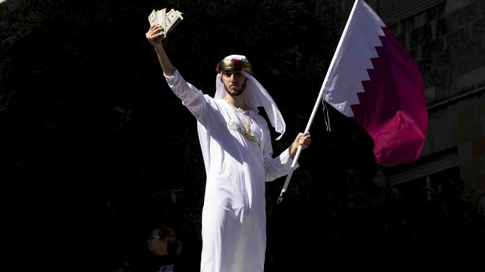 Il Qatargate di Bibi. La pericolosissima telenovela confonde e preoccupa Israele