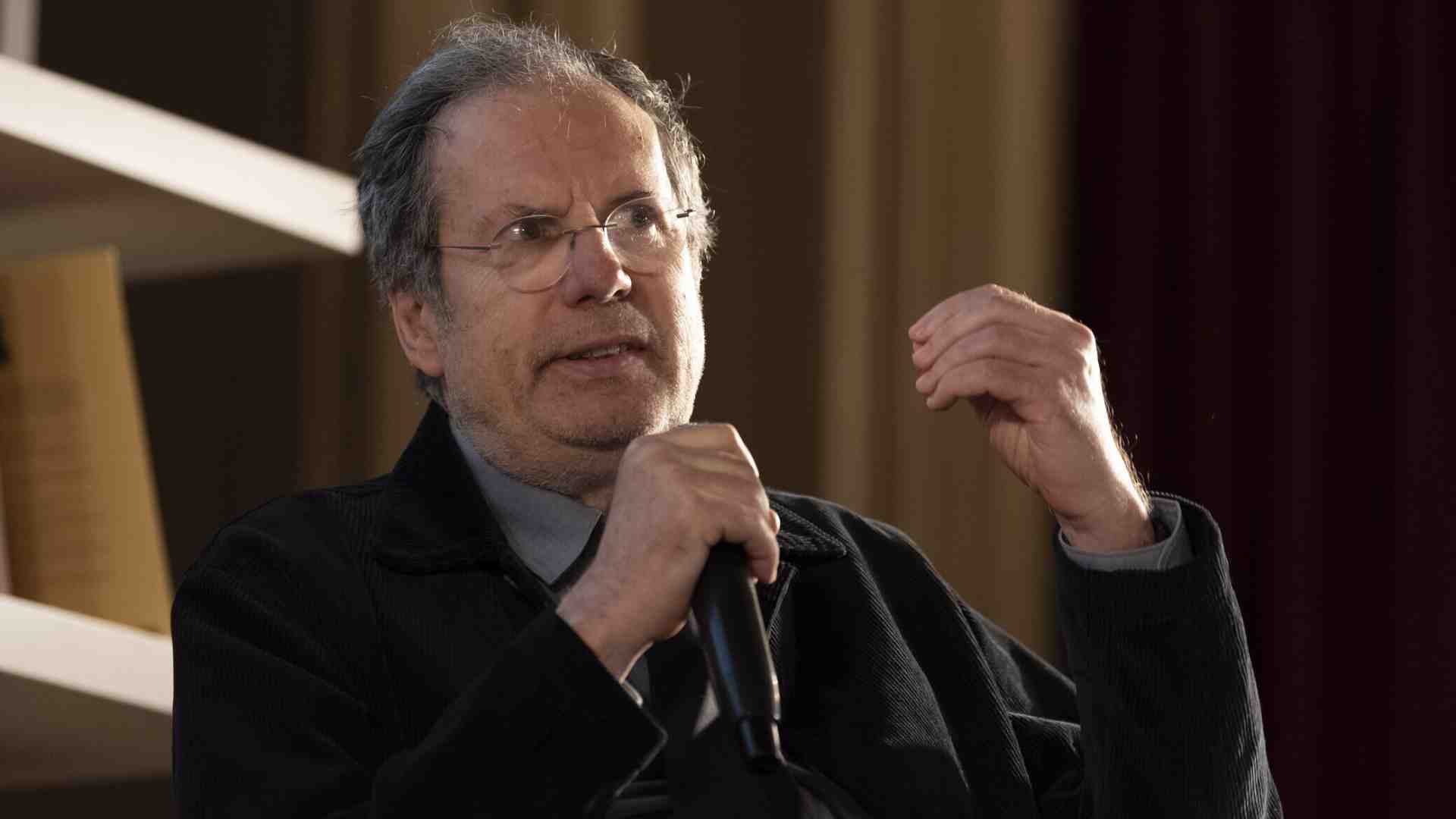 “Non c’è niente di più umano dell’intelligenza artificiale”. Parla il filosofo Maurizio Ferraris