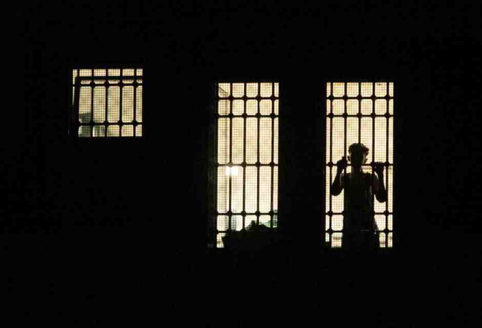 “In galera! In galera!”. Alle radici dell’irrazionale refrain manettaro