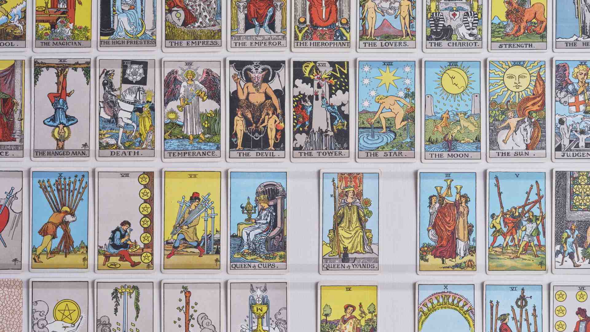 Scoprire le origini italiane e rinascimentali dei tarocchi. Ma non dite cartomanzia