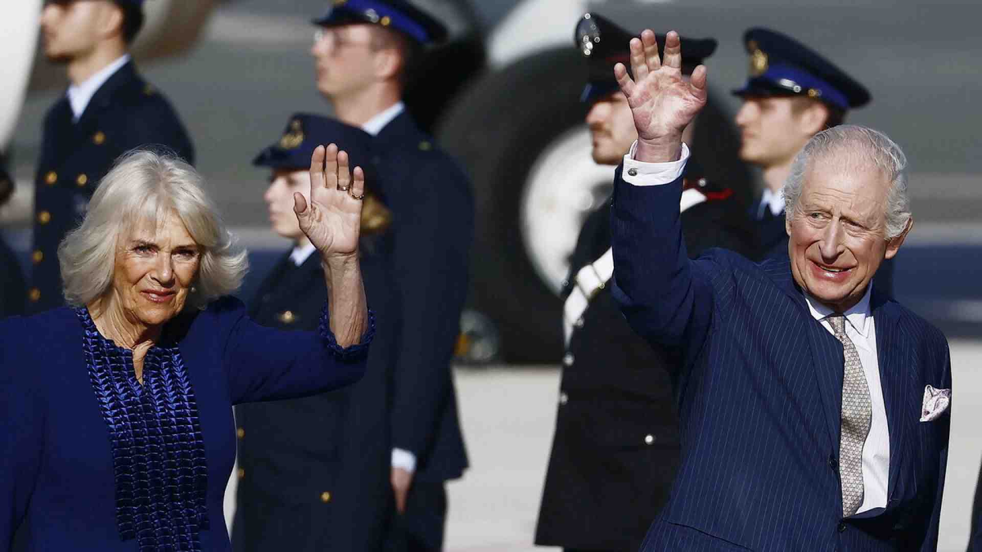 The Royal democracy. Re Carlo parlerà a Montecitorio a Camere unite
