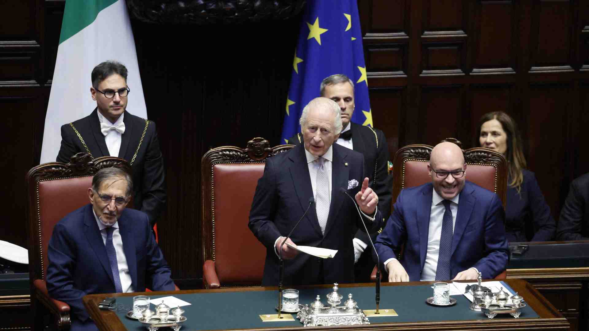 Dante, Falcone, l’Ucraina e l’Europa. Il gran discorso del Re in Parlamento