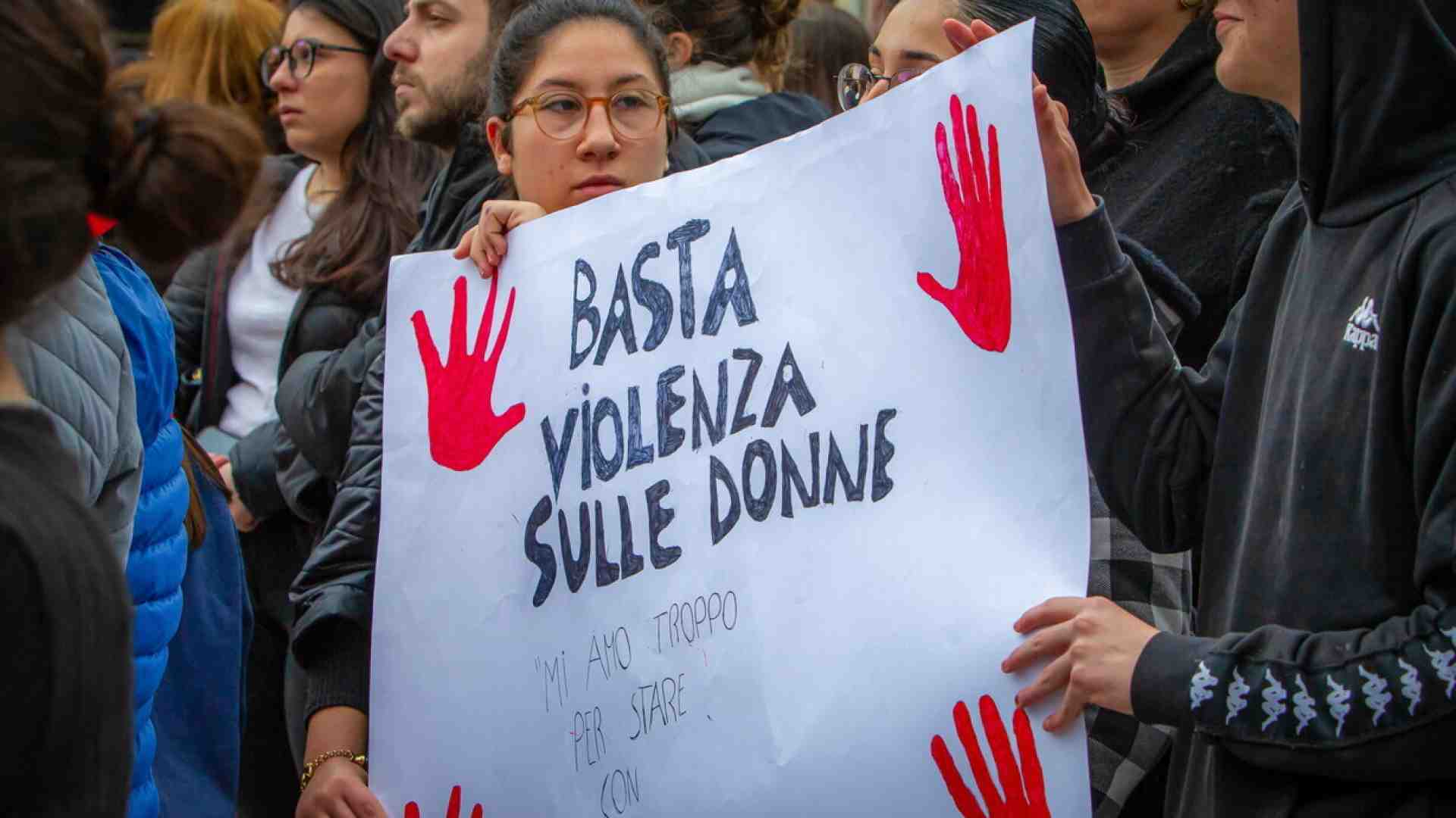 Contro la violenza di genere. Cose da sapere e da fare per prevenirla