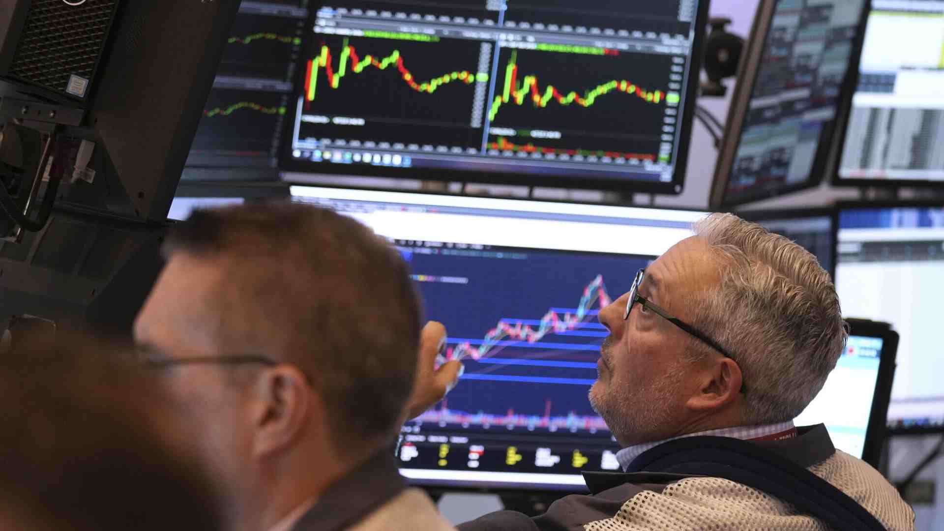 Nessun rimbalzo, le Borse Ue tornano giù