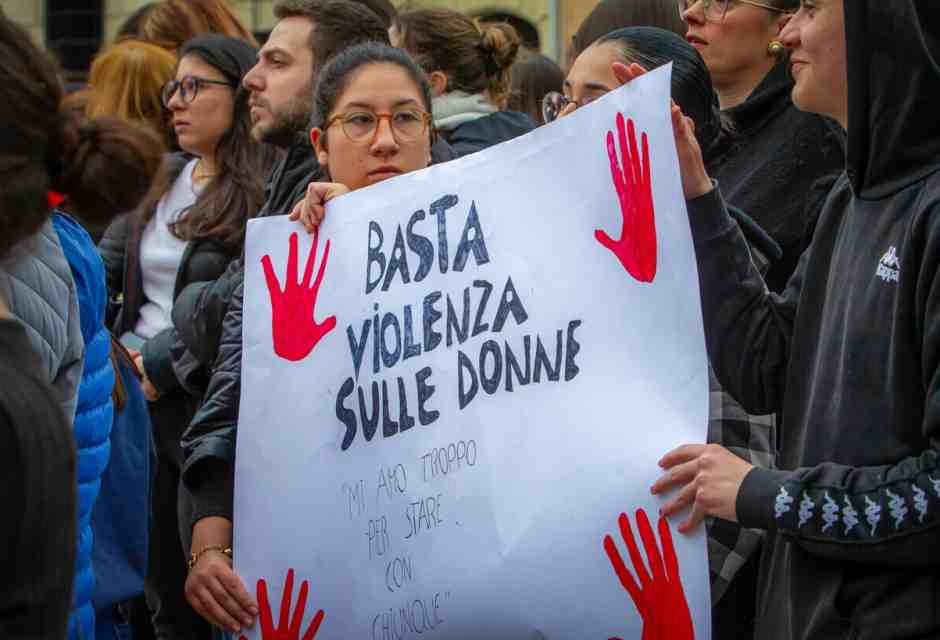 Contro la violenza di genere. Cose da sapere e da fare per prevenirla