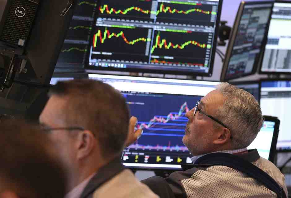 Nessun rimbalzo, le Borse Ue tornano giù