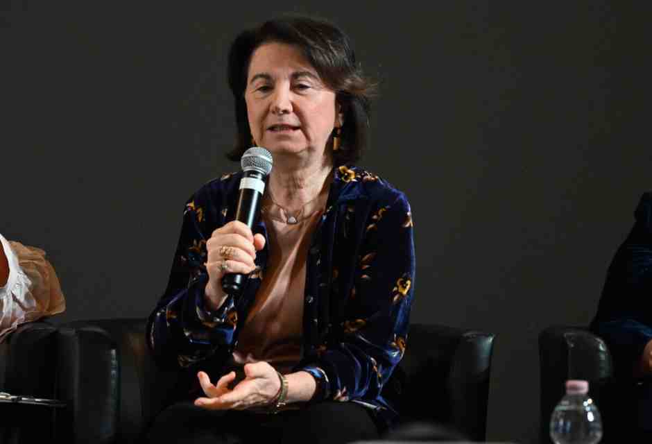 Sulla denatalità serve una nuova visione culturale e un accompagnamento alle famiglie. Parla Roccella