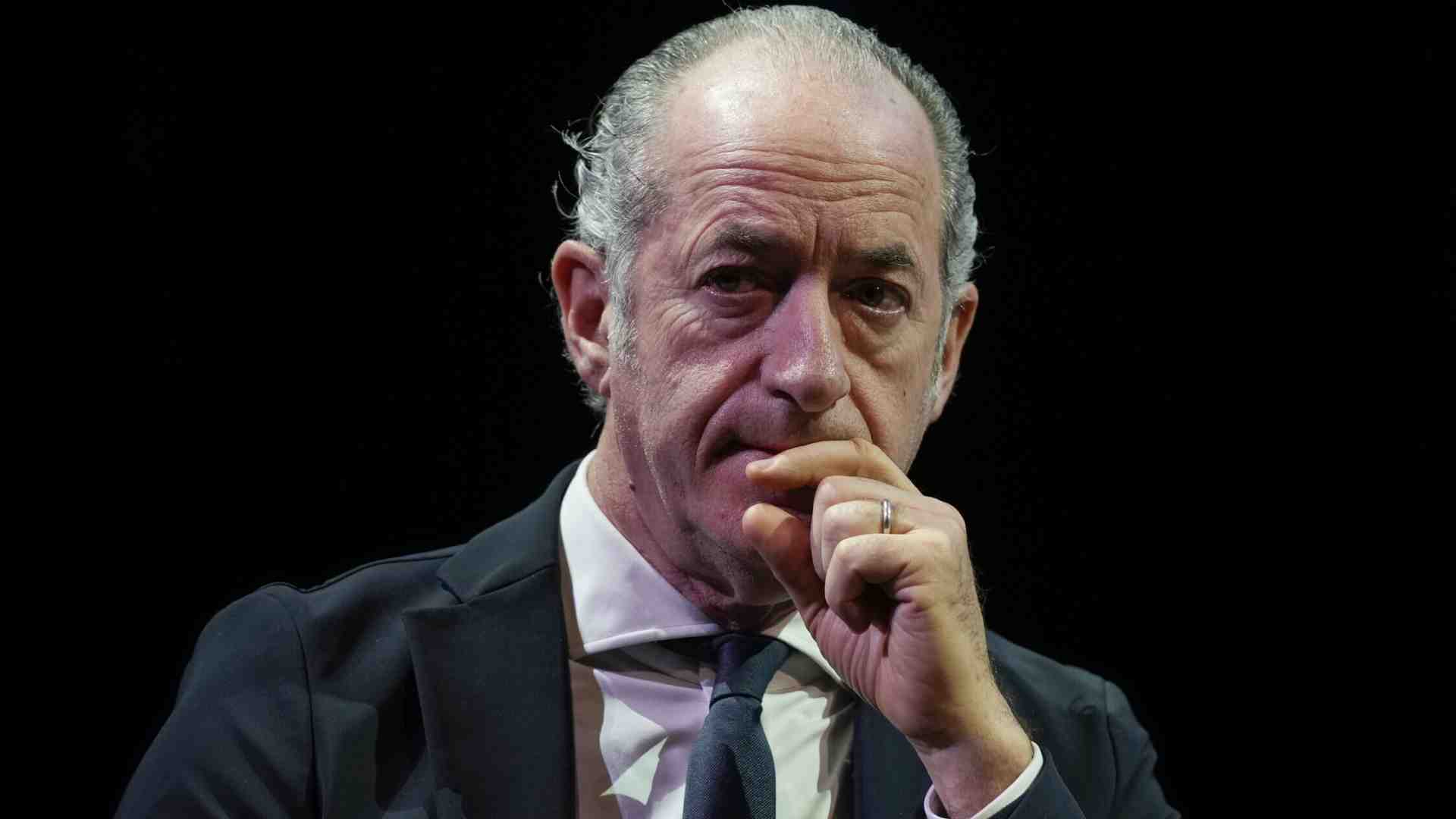 Zaia prova a tenere aperte tutte le vie: ministro, Coni, sindaco di Venezia. Ma l'obiettivo è la presidenza Eni