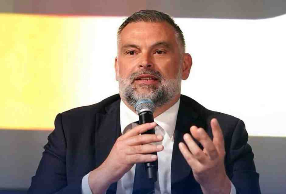 De Carlo (FdI): "Agli italiani e ai veneti non interessa il terzo mandato di Zaia. Pensano ai dazi"