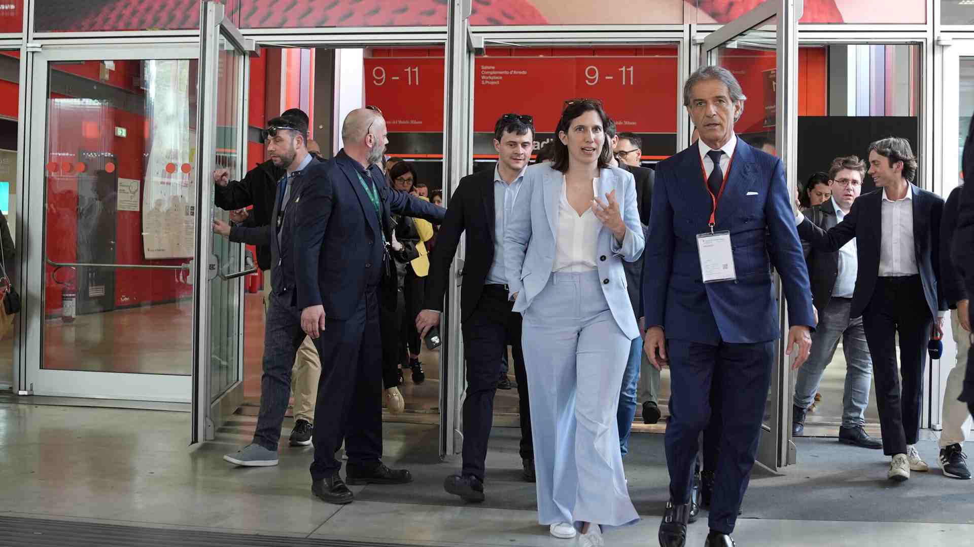 I sinistrutti di Schlein, in Ue solo 7 su 21 sono rimasti fedeli alla linea. Gori e Picierno corteggiati dal Ppe