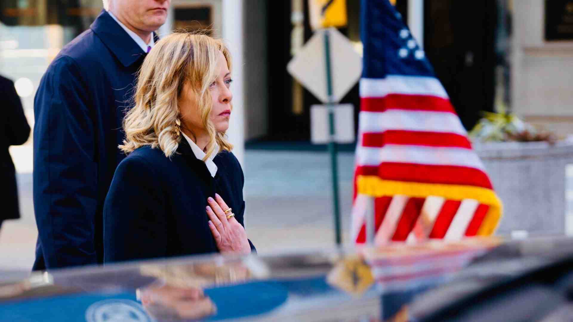 Meloni e Trump: la donna di stato vs l’uomo di status