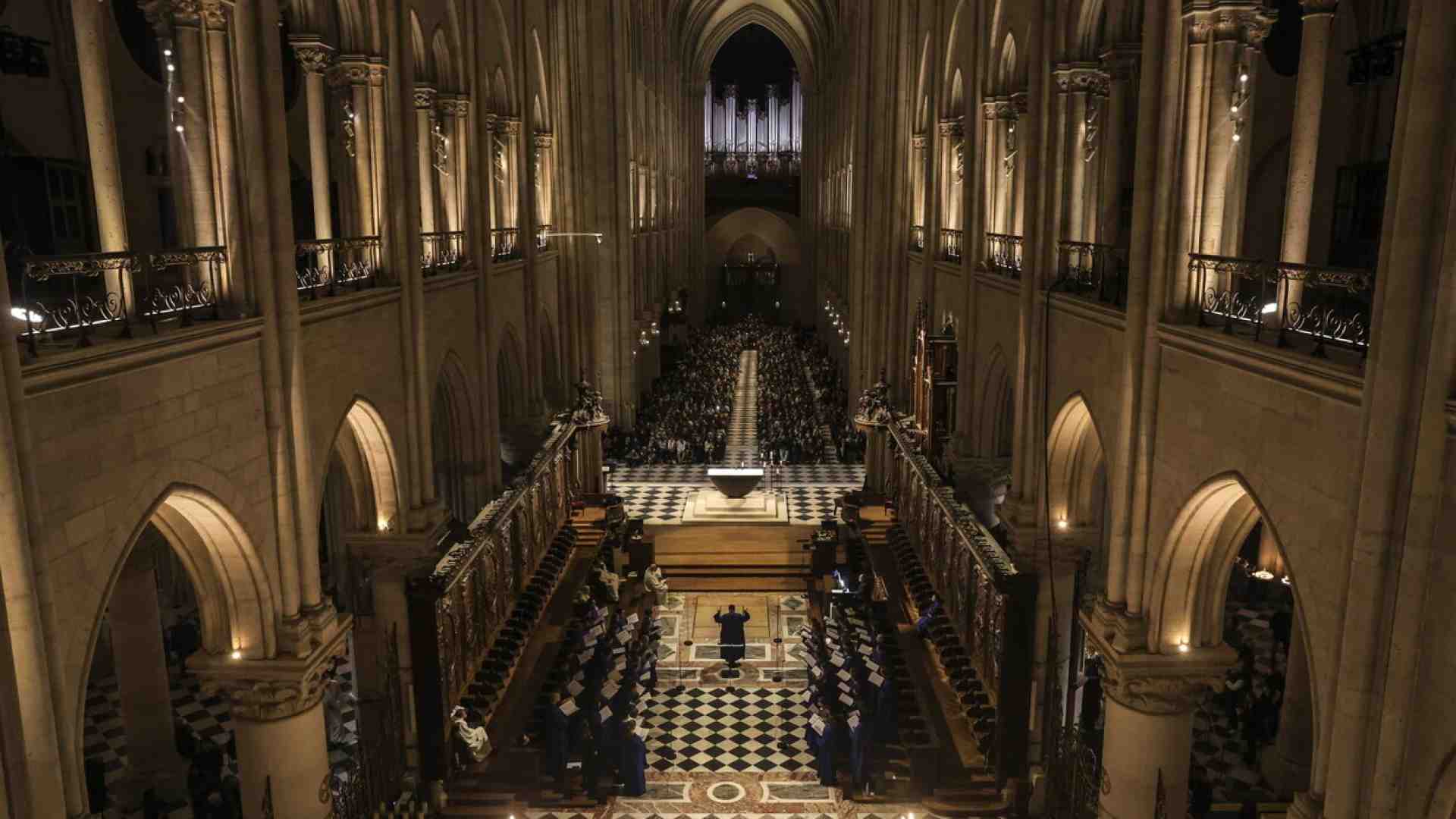 Riverbero divino. Notre-Dame ha cambiato voce, il fascino è lo stesso