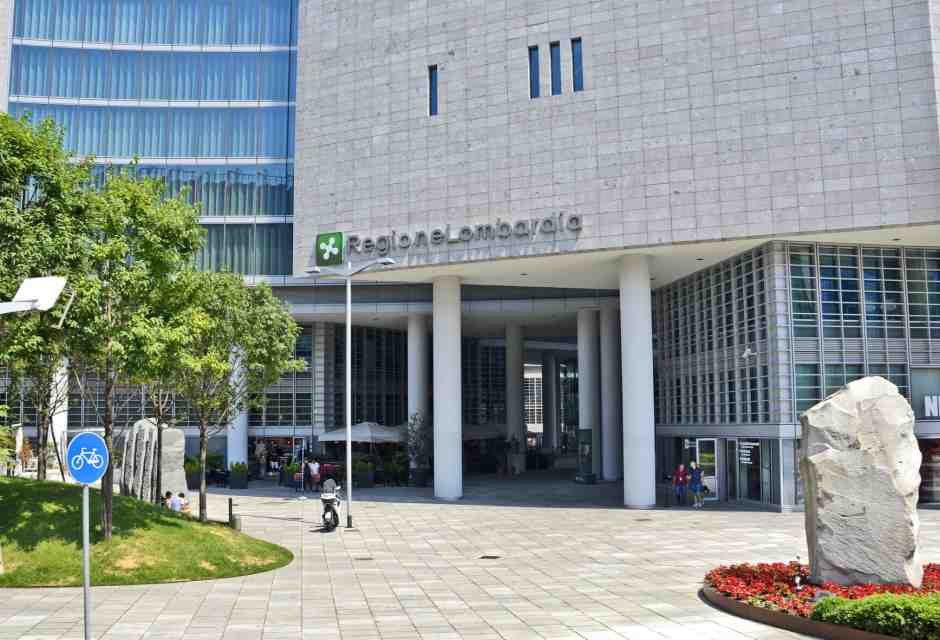 La Lombardia? A Noi! Sì, va bene, ma per farci che? Zeru idee