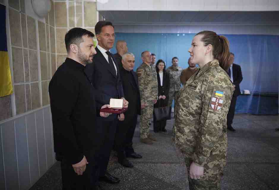 Basta poco, a Odessa, per ritrovarsi di colpo in mezzo alla Storia