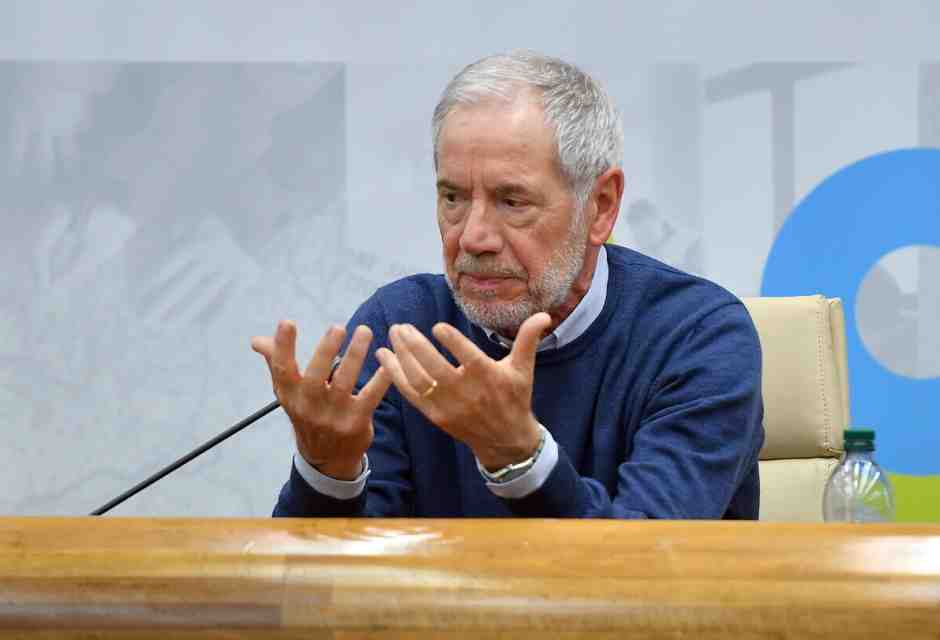 La guerra dell’assessore al Welfare Bertolaso contro l’agenzia della sua regione