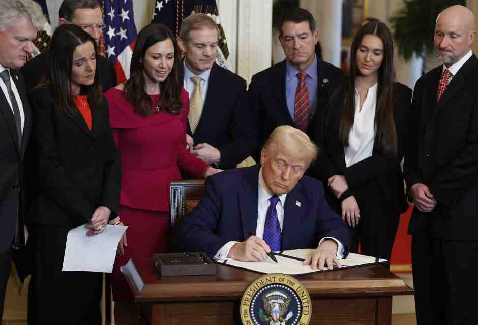 App di sorveglianza e database. Così Trump rintraccia gli immigrati clandestini casa per casa