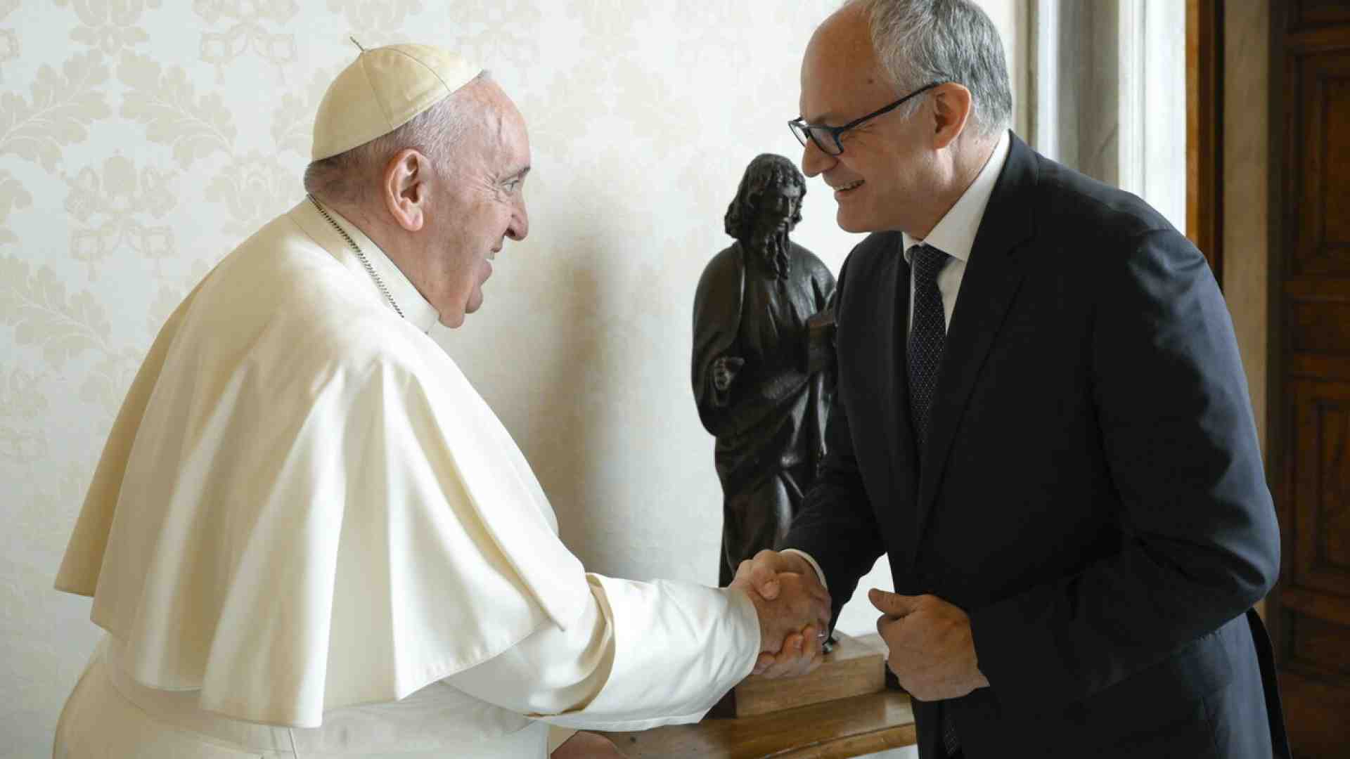 Francesco, i sindaci e la città durante il suo pontificato, da Marino a Raggi e Gualtieri