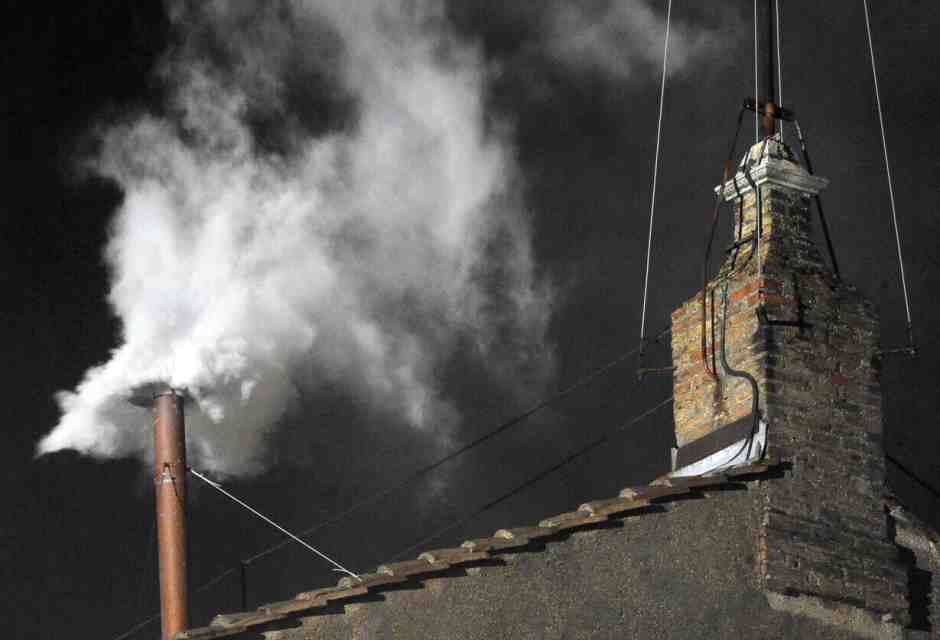 Aperte le scommesse sul prossimo Papa. Ma è dal XVI secolo che si tenta di vietarle