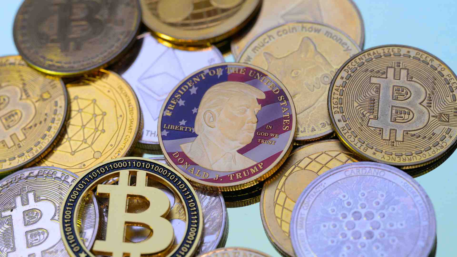 Trump è diventato l’idolo dei crypto boys, ma a scapito della Casa Bianca