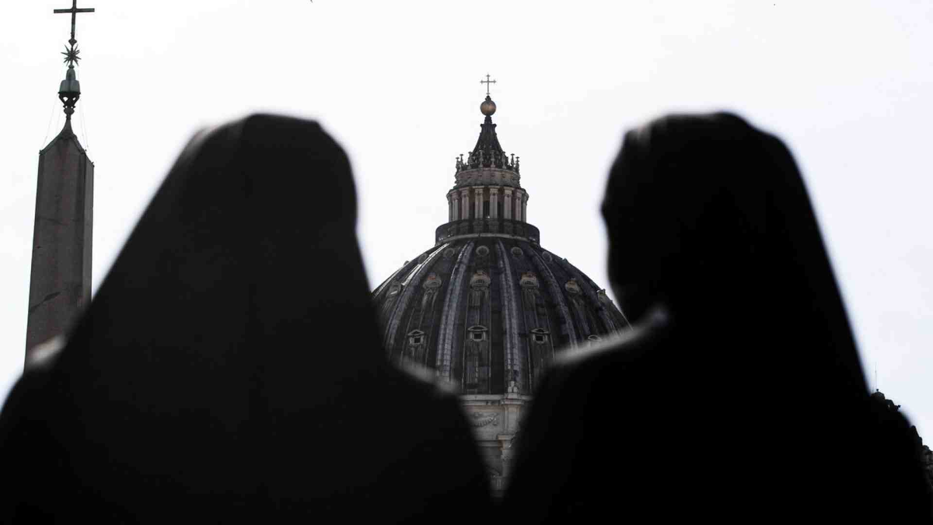 Le donne nella Chiesa sono tantissime, ma non contano nulla