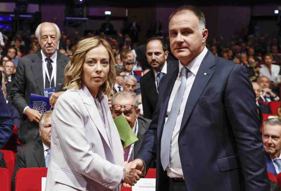 La polemica sulle bollette tra Confindustria e Palazzo Chigi è il segno di problemi più seri