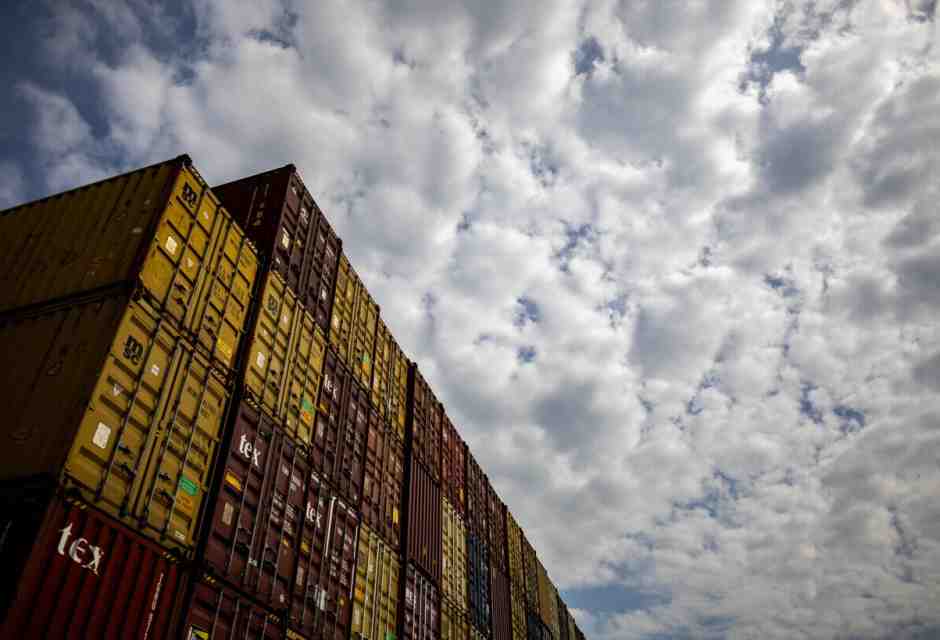 Ridurre le barriere non tariffarie Usa-Ue per evitare una guerra commerciale