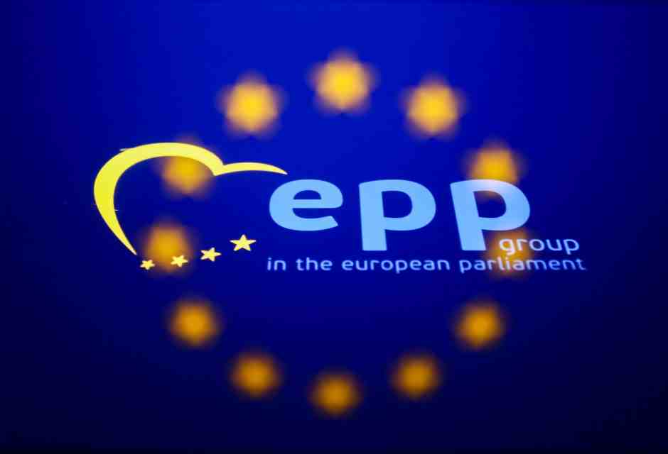 Al congresso dei popolari Tajani cerca la conferma come vicepresidente