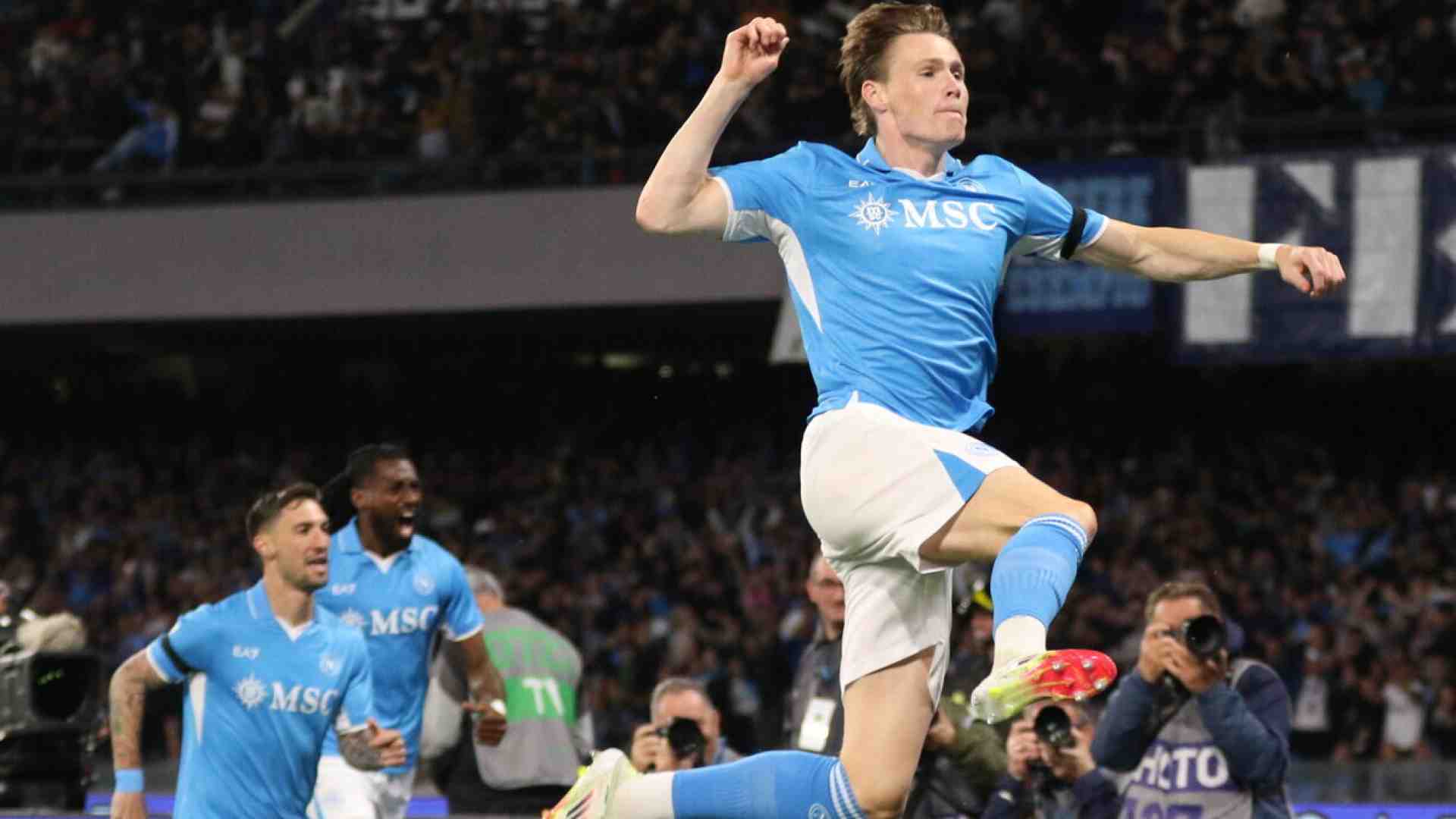 Lo scudetto al pomodoro di McTominay