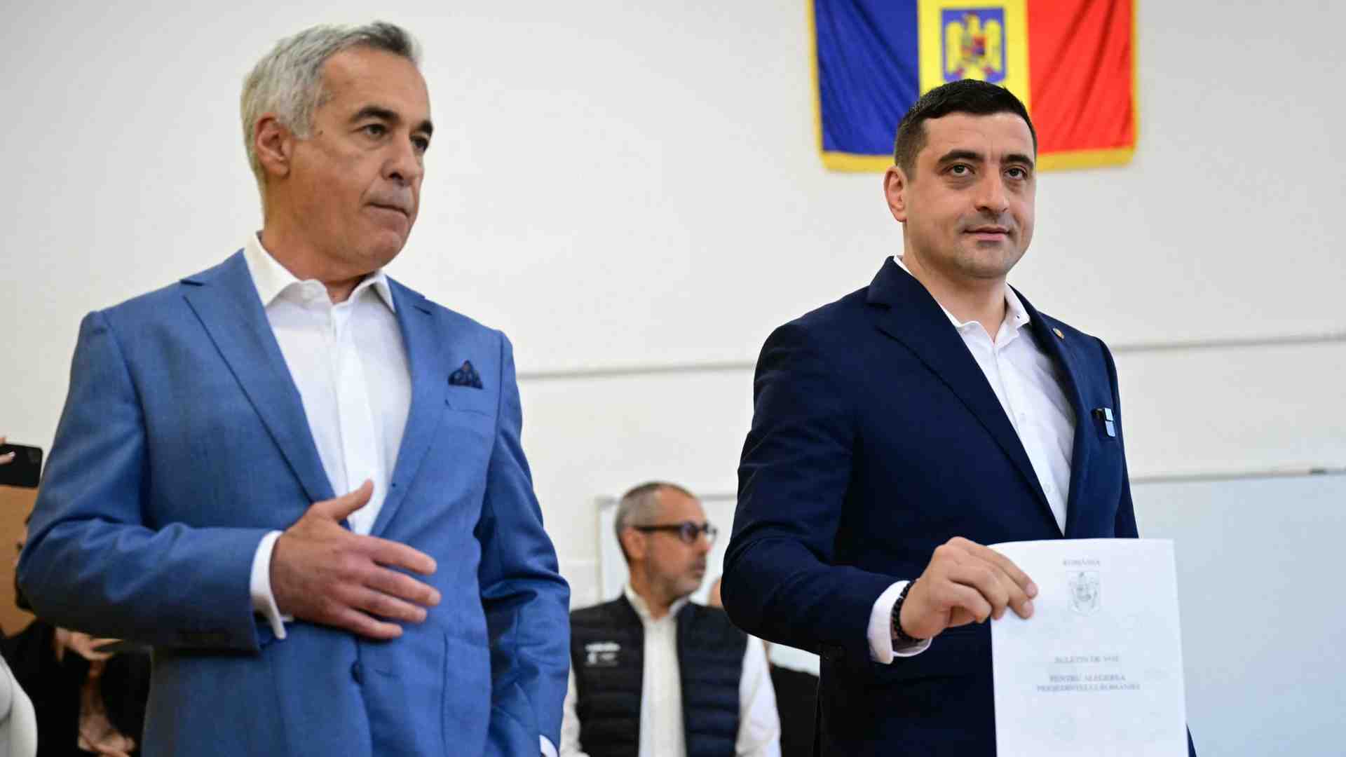 La Romania sceglie ancora l'estrema destra, Simion al 40% sfiderà Dan