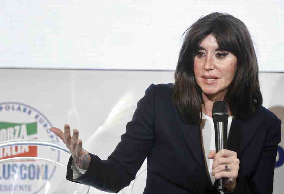 I piani del Mur per andare oltre il contratto di ricerca. Scontro con Macron sul piano per attrarre cervelli in fuga