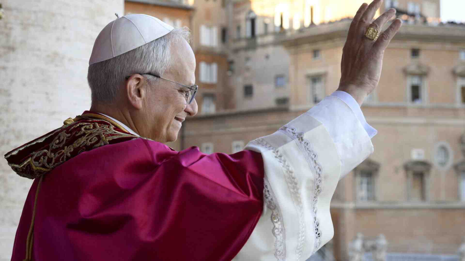 Chi è Prevost, l’americano meno americano del conclave che sfiderà i “Catholic in Chief” del mondo Maga