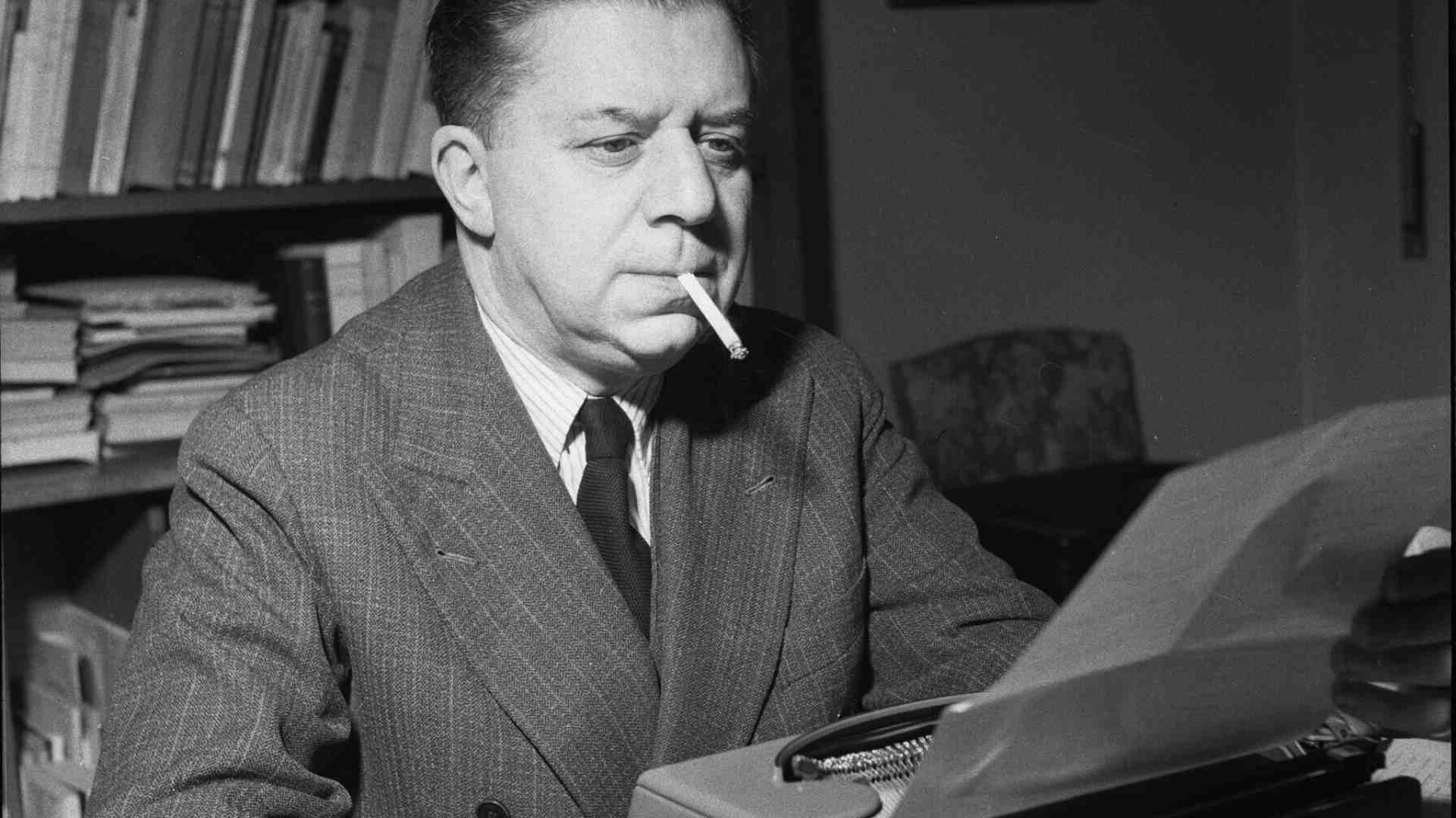 Montale, l’inutilità della poesia e, “più in là”, il suo impareggiabile valore