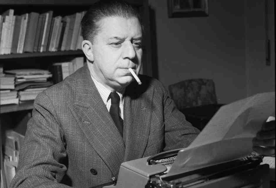 Montale, l’inutilità della poesia e, “più in là”, il suo impareggiabile valore