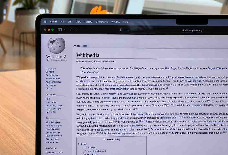 Le milizie antifà di Wikipedia