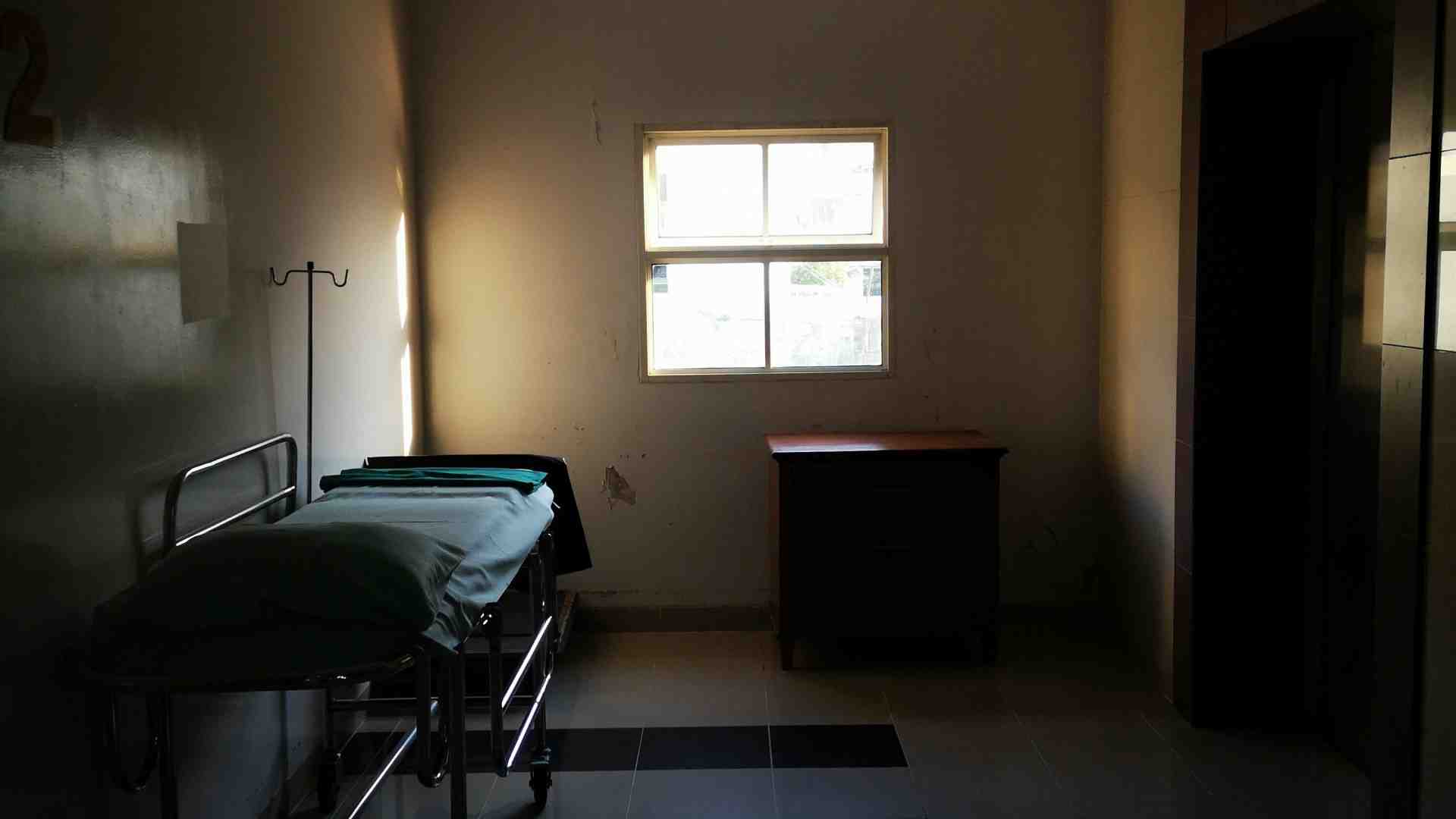 Francia e fine vita: tutti i pericoli della proposta di legge 1100