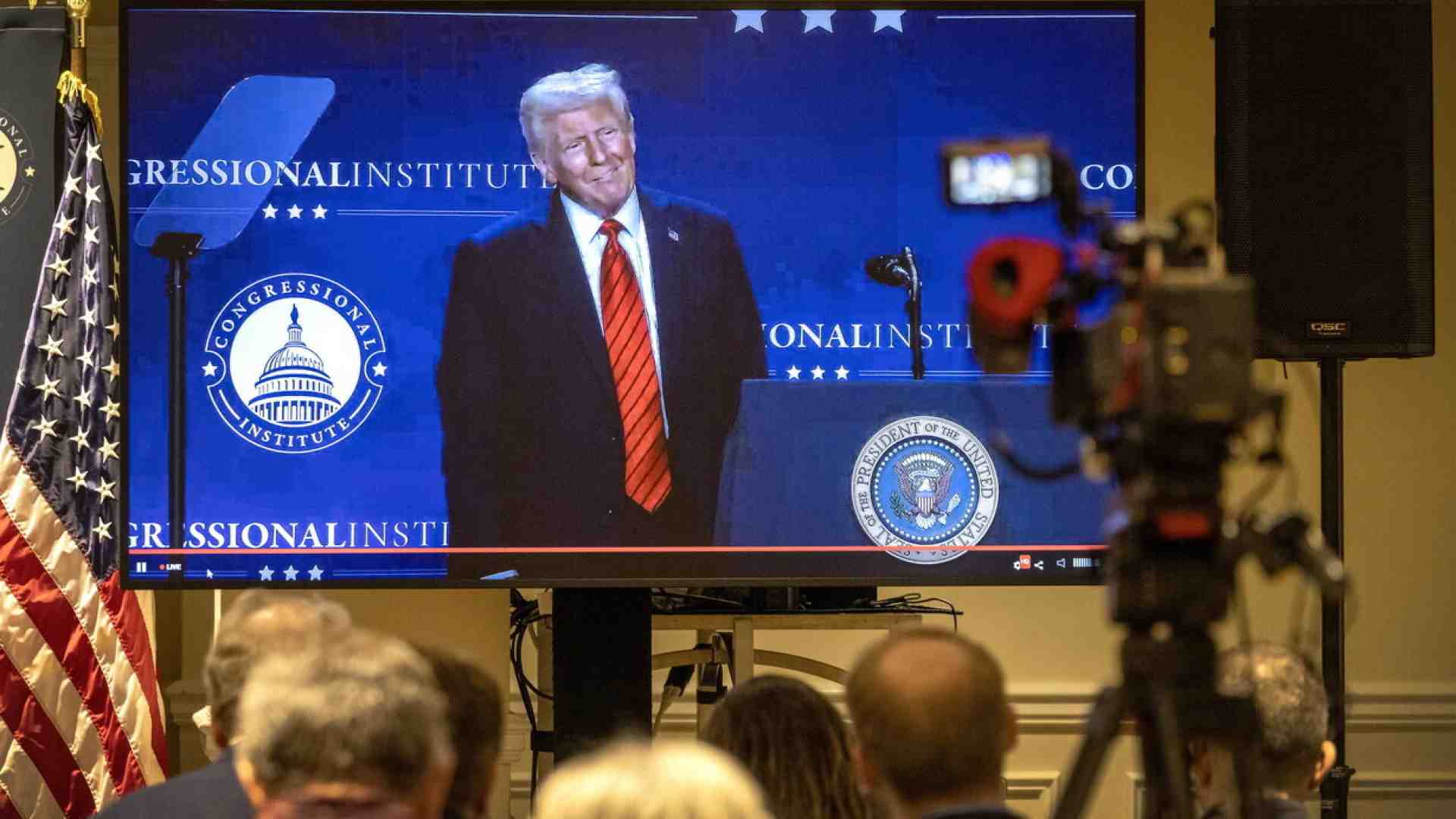 L’unità dei media americani contro le minacce di Trump