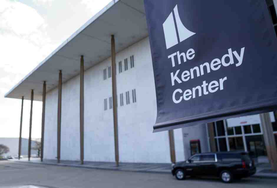 Così Trump sta stravolgendo il Kennedy Center, oggi epicentro dell’offensiva culturale del governo