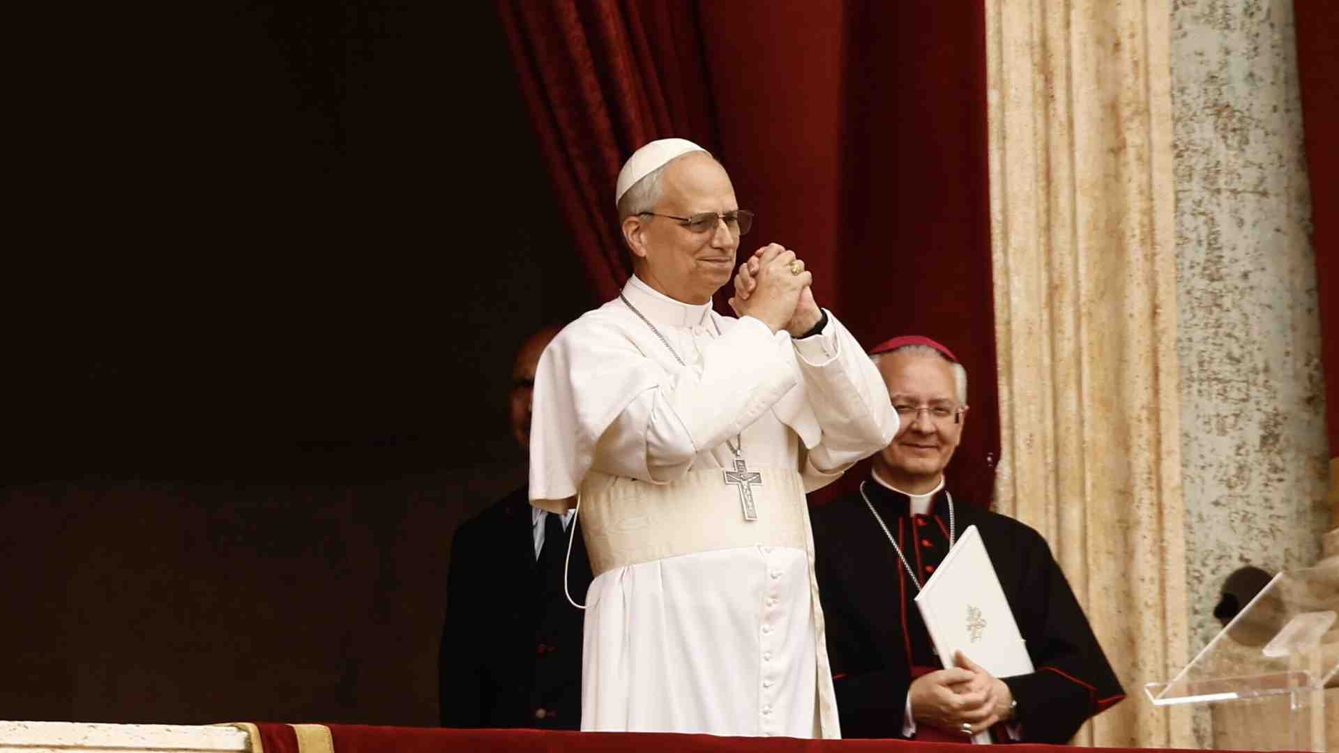 Calenda può prendere appunti da Leone XIV