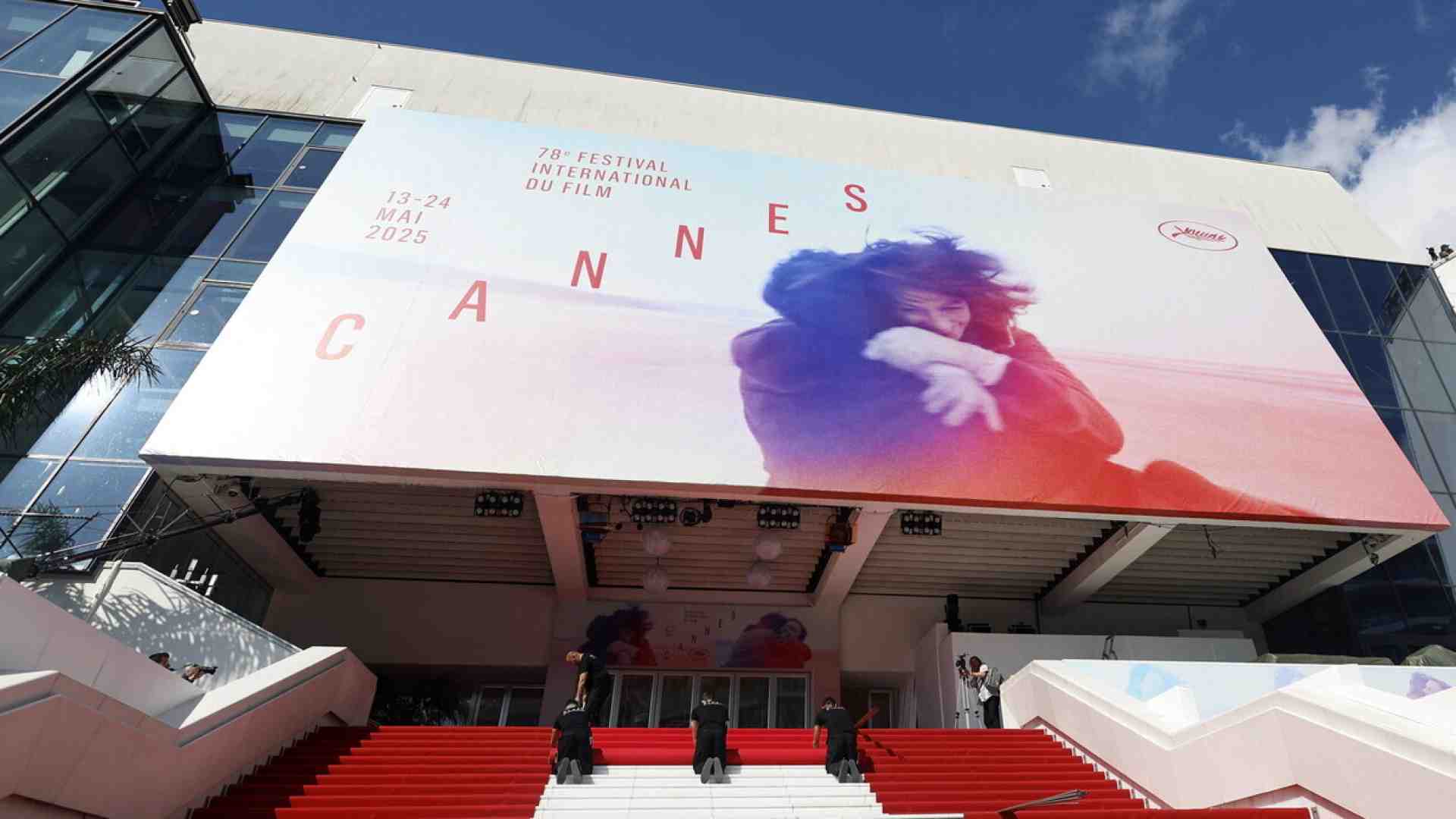 “Partir un jour”, il film karaoke di Amélie Bonnin che fa cantare Cannes