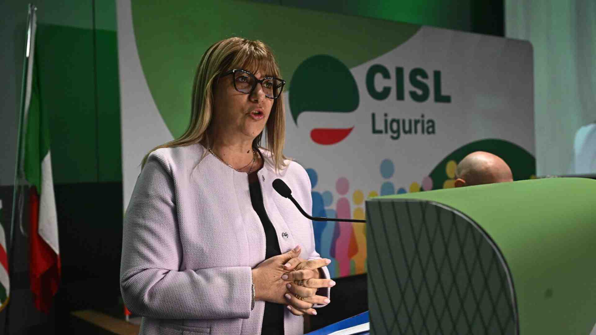 Il Pd si astiene ancora sul ddl Partecipazione. Fumarola (Cisl): “Incoerenti”