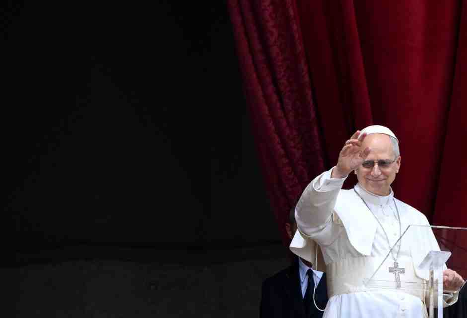 Meloni chiama il Papa: "L'Italia apprezza e sostiene gli sforzi per la pace e uno sviluppo etico dell'IA"