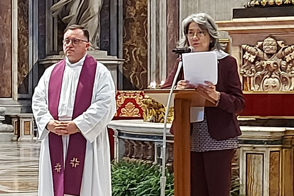 Don Coluccia e Marina Casini in San Pietro