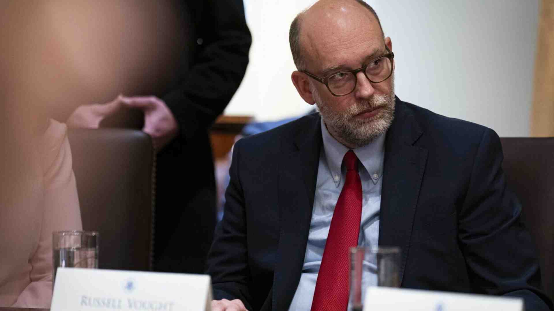 Musk esce di scena, entra Vought. Alla Casa Bianca il Project 2025 prende forma