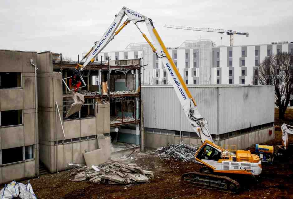 Il Comune di Milano cede sulle regole dell’edilizia, e non è per forza un bene